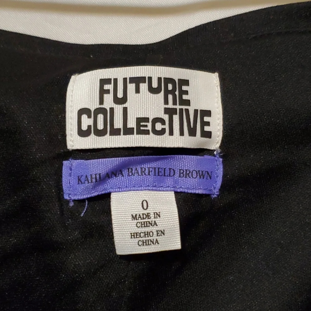 Future Collective with Kahlana Barfield Brown High-Rise Sequin Flare Pan… - Picture 15 of 16